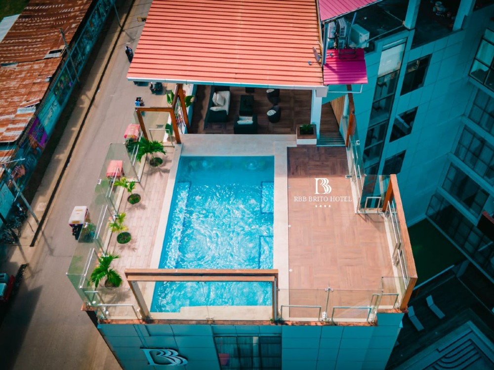HOTEL RBB BRITO 