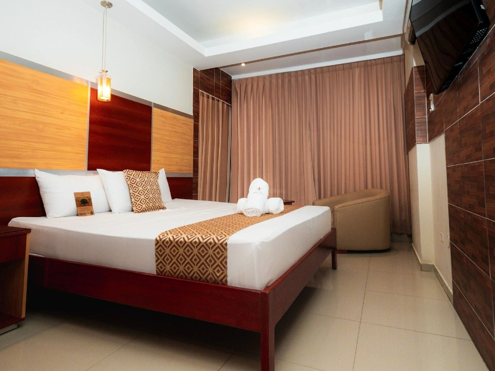 HOTEL NILAS 
