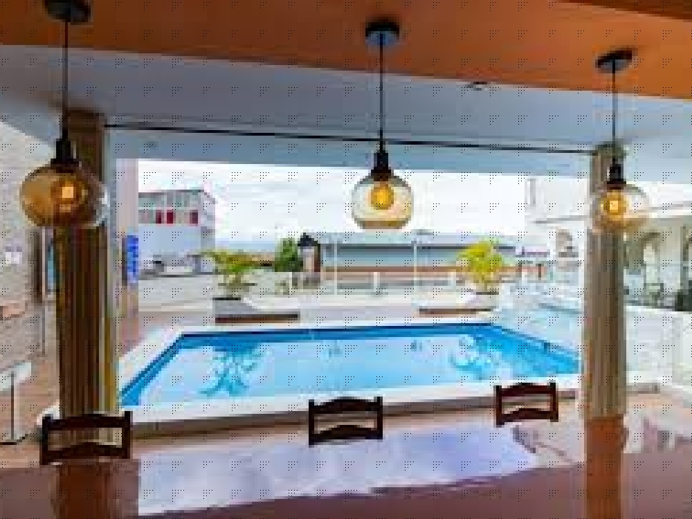 HOTEL NILAS 