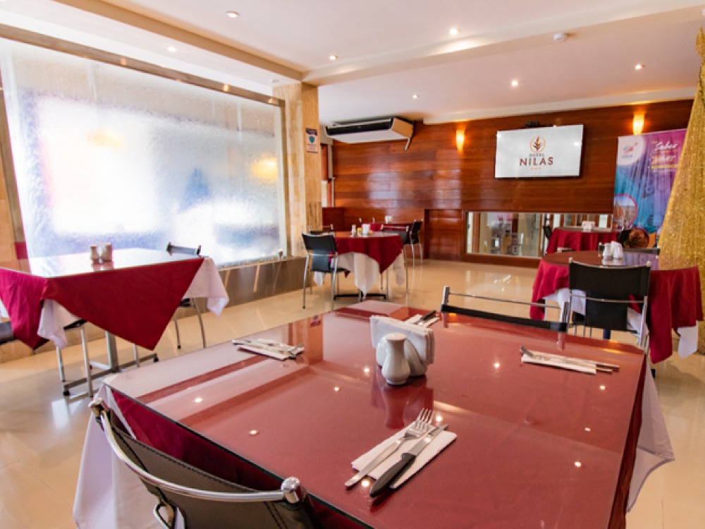 HOTEL NILAS 